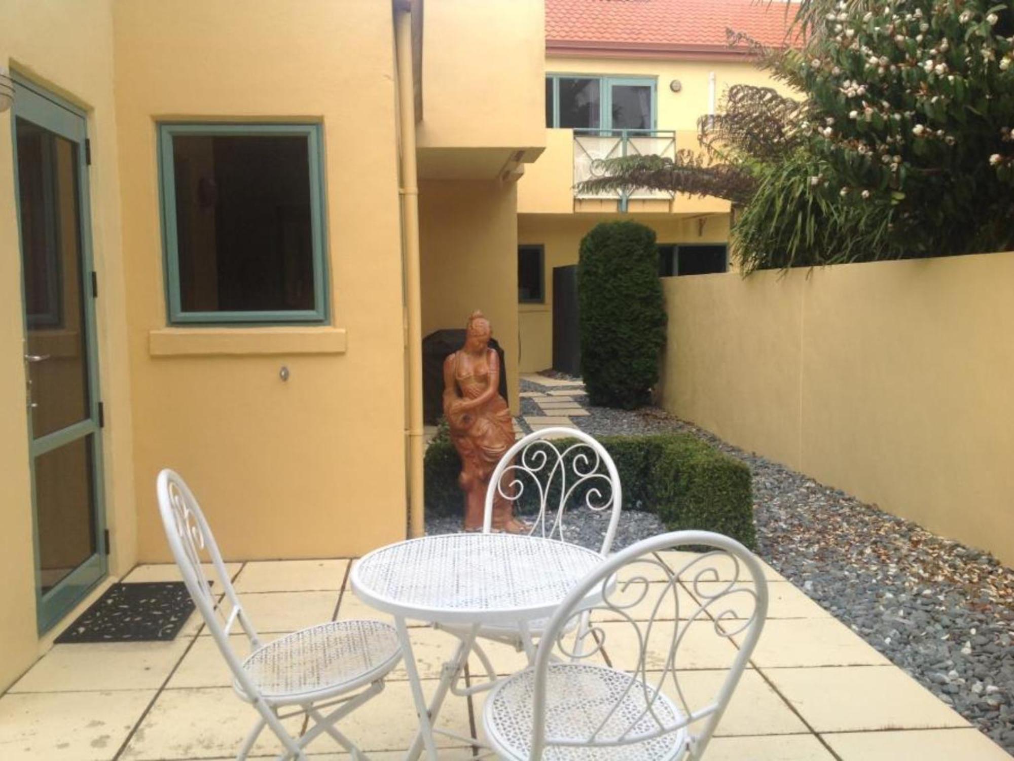 Tuscany Gardens Motor Lodge Nelson Phòng bức ảnh